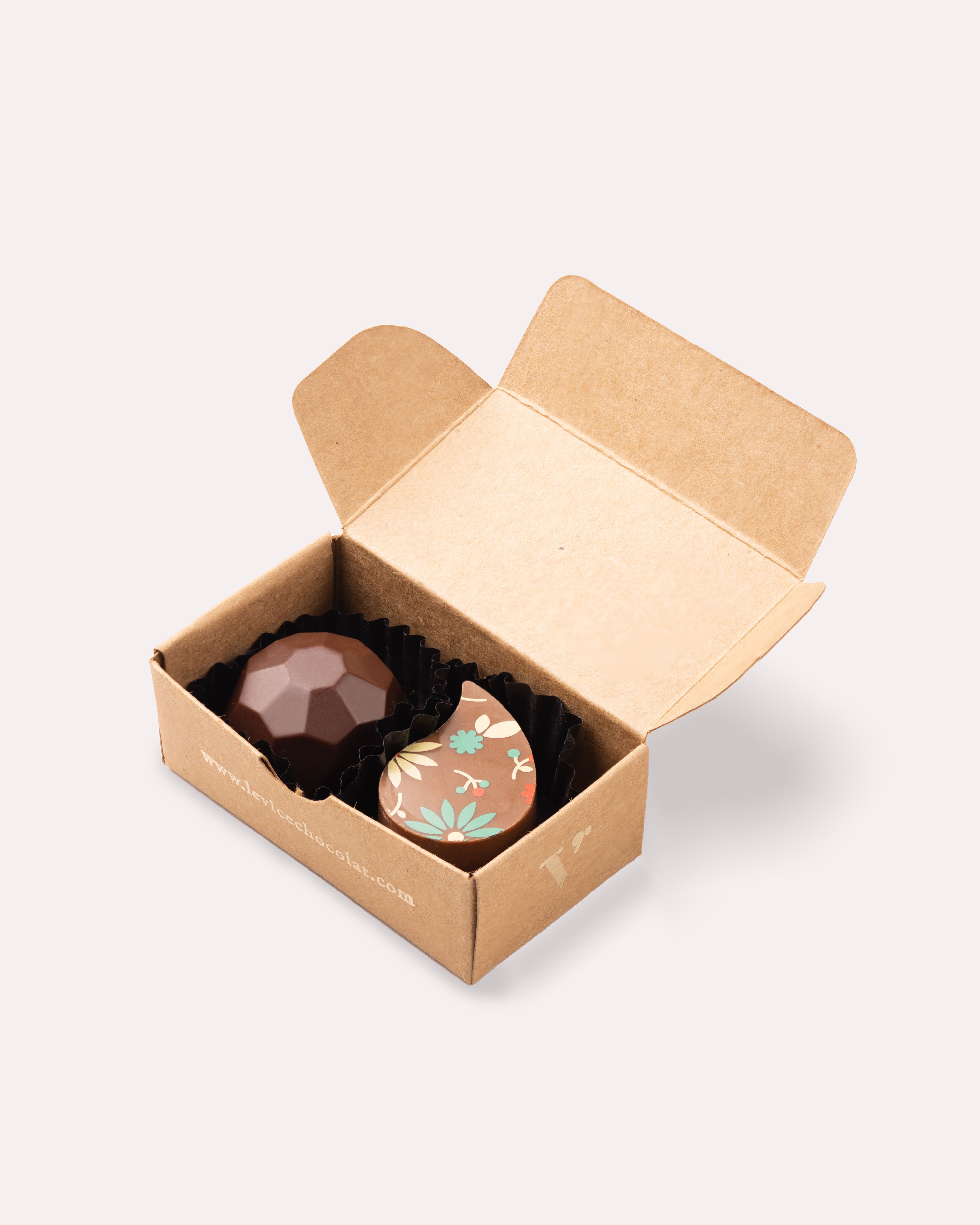 ilegal probabilidad Aturdir Caja 2 bombones – Le Vice Chocolat