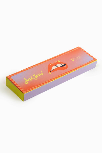 DESAFÍOS DELICIOSOS | Caja de Bombones con Desafíos y Balita Vibradora